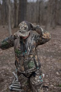 Killin-The-Game-TV-Realtree-Hoyt-Hunting-026