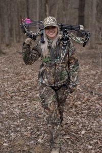 Killin-The-Game-TV-Realtree-Hoyt-Hunting-028